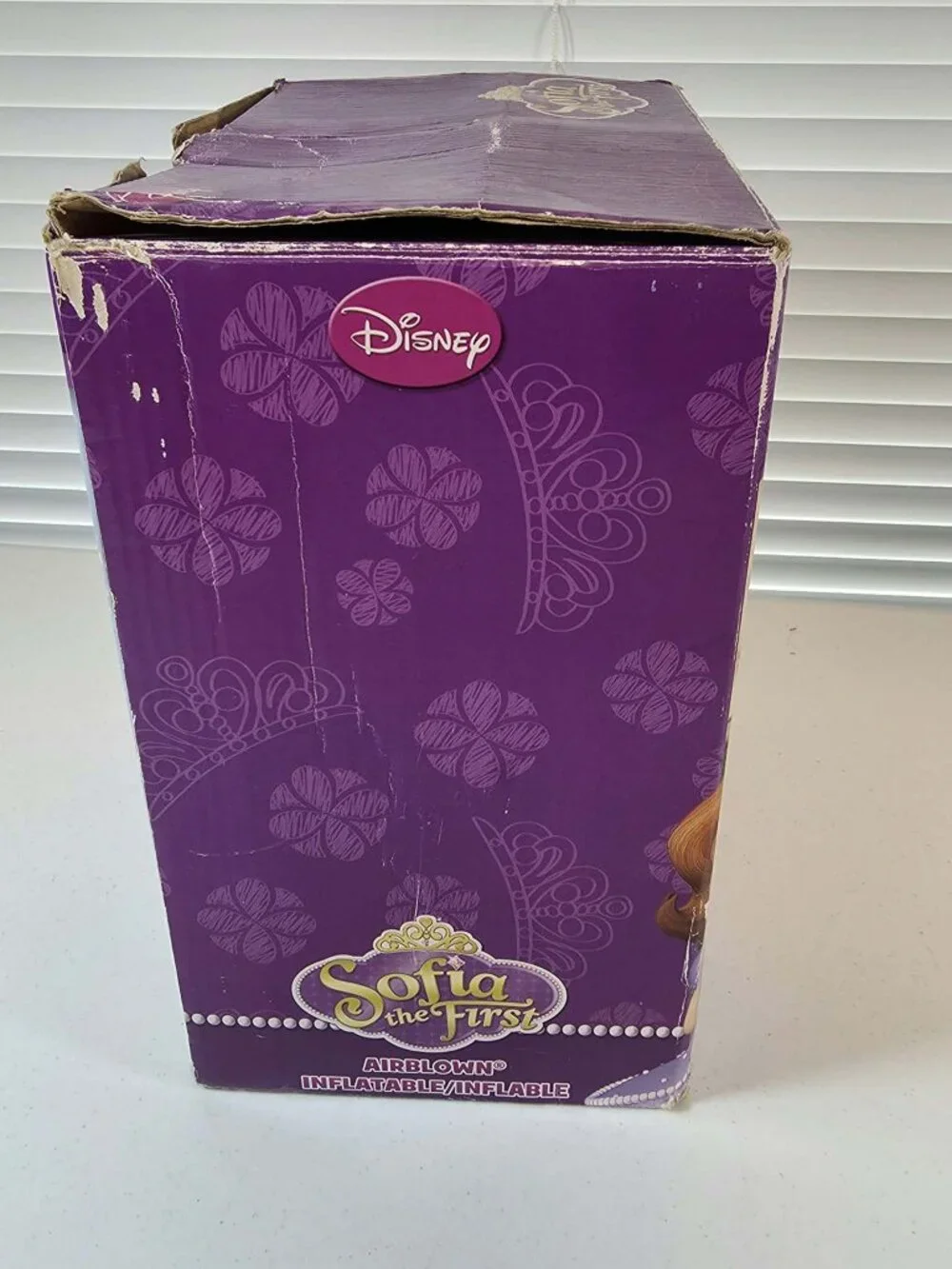 SOFIA THE FIRST AIRBLOWN INFLATABLE DISNEY LIGHT UP 3.5 FT. TALL
